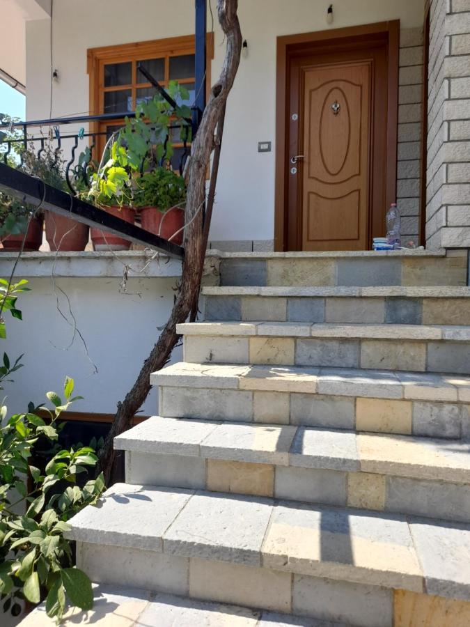 Camping Late Hotel Gjirokaster Exterior photo